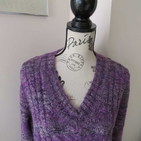 New Purple & Grey V-Neck Knit Sweater by Northern Reflections - Picture 2 of 7